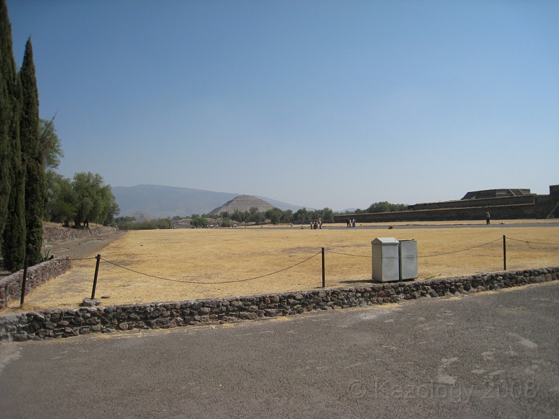Mexico Pyramids - Mexico City 2009 0020.jpg - A trip to the Teotihuacan area of Mexico to visit the pyramids. A vast complex and a great climb to the top. This was followed by lunch in a cave, then a visit to the historical center of Mexico City. March 2009.